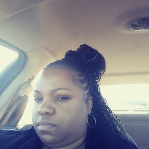 Meet your Posher, Gloria